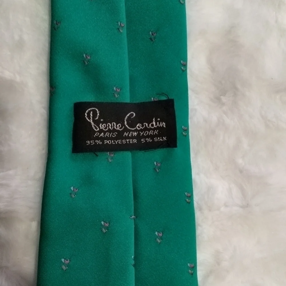 Pierre Cardin Tie